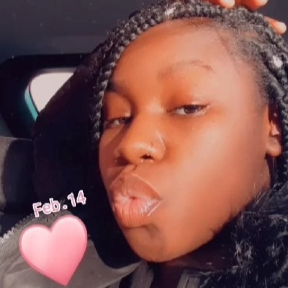Meet your Posher, Jahniya